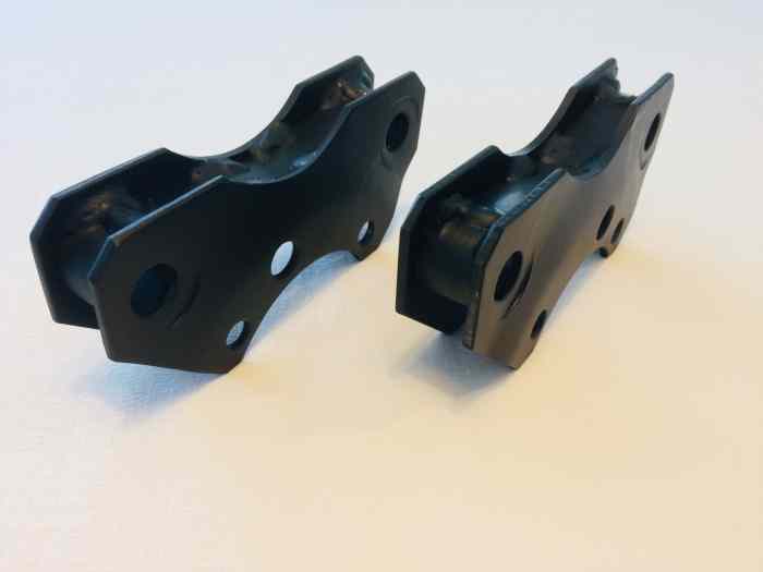 Cales supports gros freins arrières Alpine A110 1600 S 5