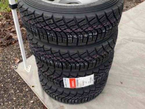 Jantes + pneu terre kumho