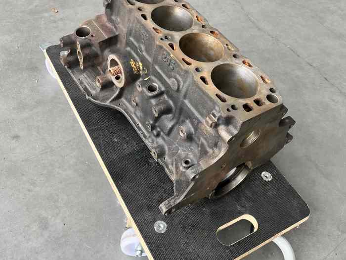 Bloc Ford escort 205 neuf 2