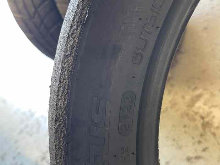 Lot Pneus hankook occasion 17 pouces 4