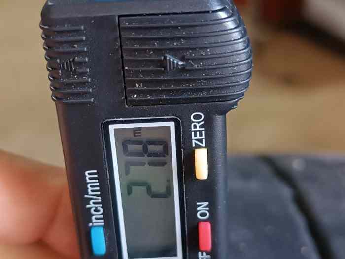 2 pneus hankook Z215 en 16 4