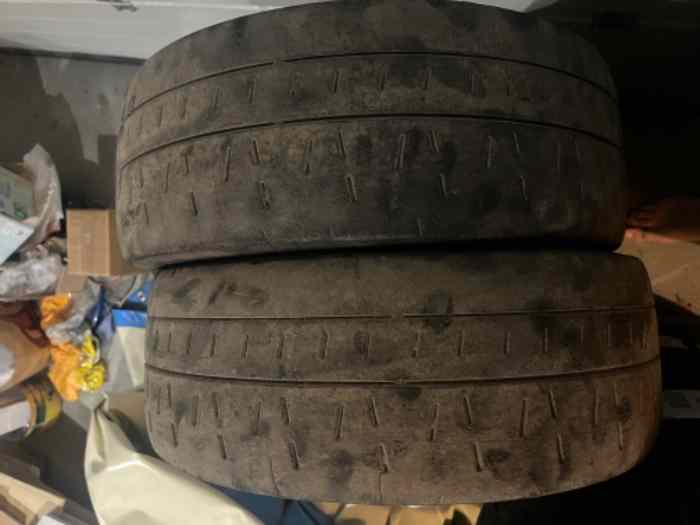 2 pneu pirelli RK7 15 pouces