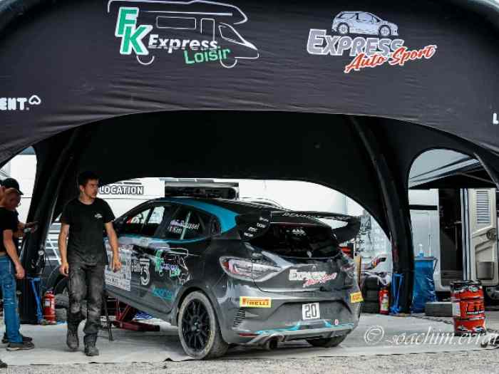 À louer Clio rc3 rc5 et 208 rc4 et frc...