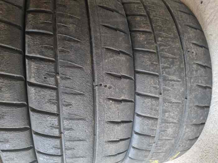 H31/M20 INTERESSANT LOT MICHELIN 18 1