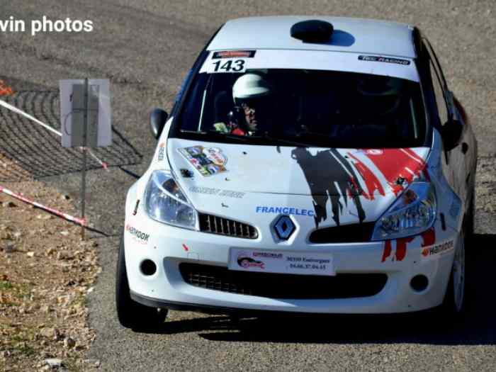 vend clio R3max 4