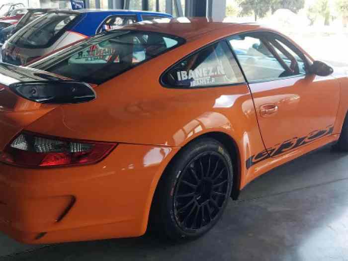 Porsche 997 GT3 RS 1