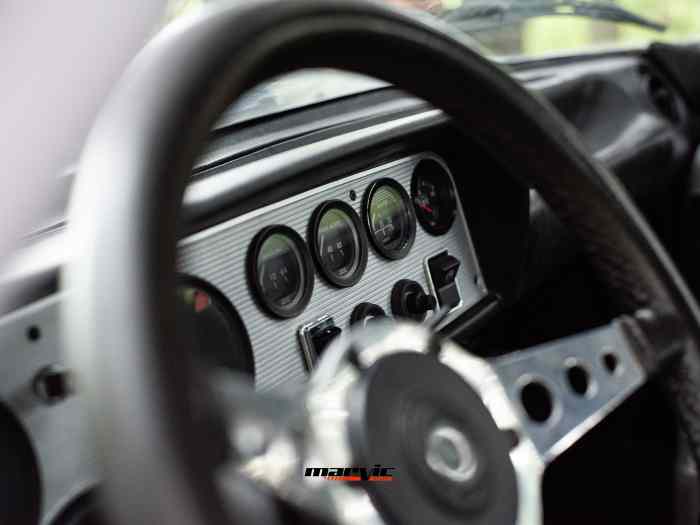 SEAT 124 Sport 4