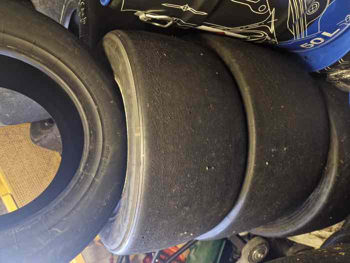 Pneus Pirelli cote US