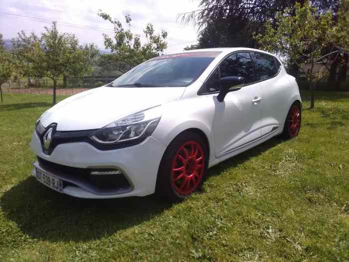clio 4 rs trophie