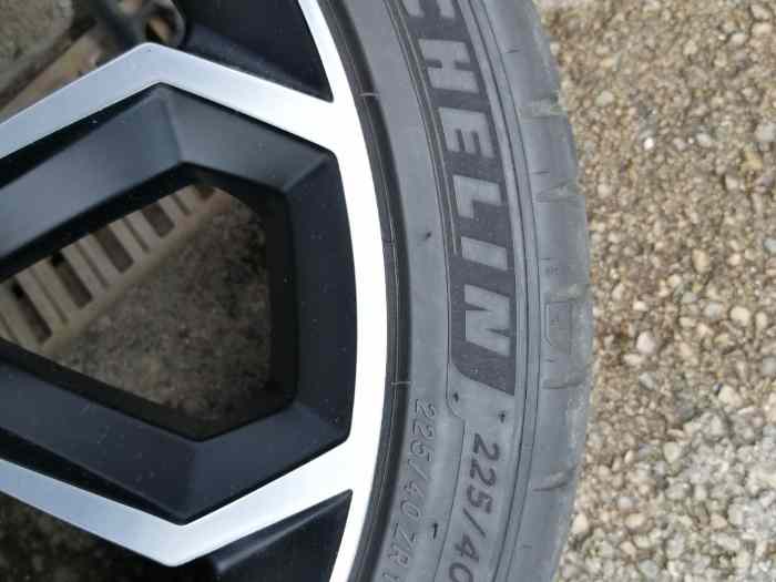 Roues complètes Yaris GR 2