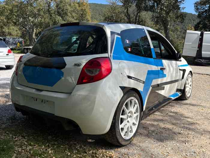 Clio R3 Max 2