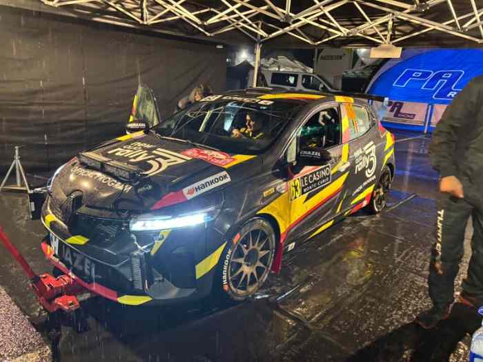 Magnifique Clio Rally3 janvier 2025 4