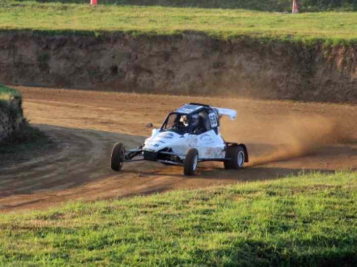 Cross car er6