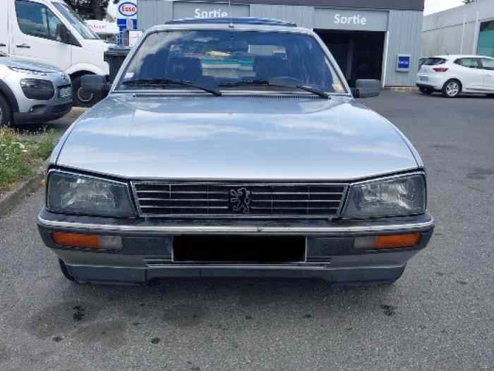 PEUGEOT 505V6 BVA A VENDRE 3