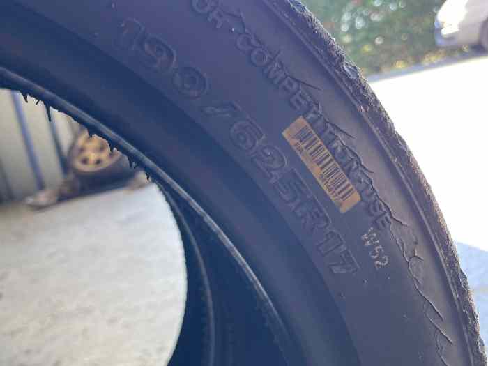 Lot Pneus hankook occasion 17 pouces 5