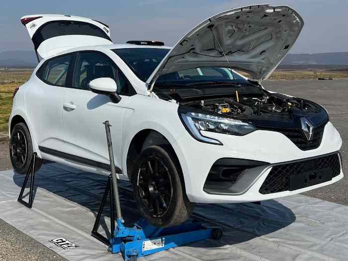 Clio Rally 5 RC5