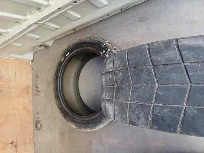 Pneus Michelin 16 1