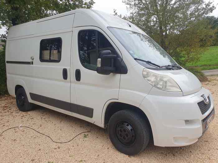 Fourgon aménagé fiat 160cvs 30 lhdi 1