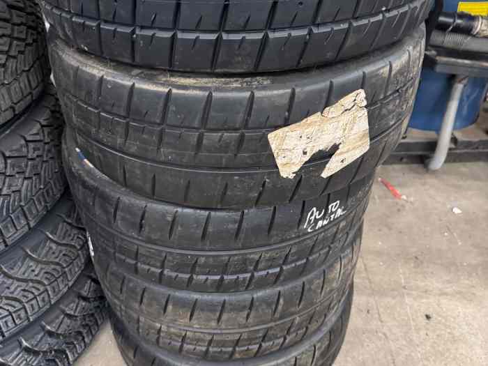Pneus Michelin M20 19/60 16 pouces Neuf