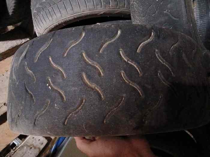 Pneus hankook 15p