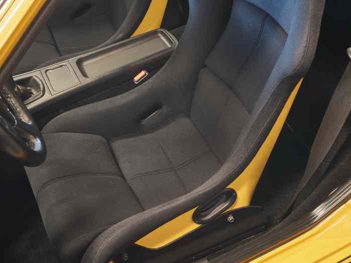 PORSCHE 968 CS 5