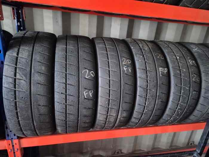 Pneus Michelin en 17 H/M et Mw1 0