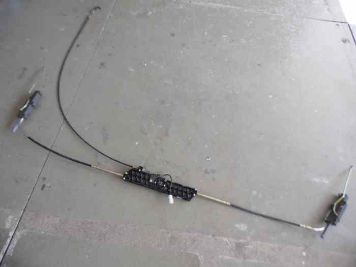 MECANISME ENTRAINEMENT CAPOTE 99656101300 PORSCHE 996 CABRIOLET 0