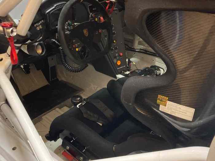 PORSCHE 991.2 GT3 CUP 3