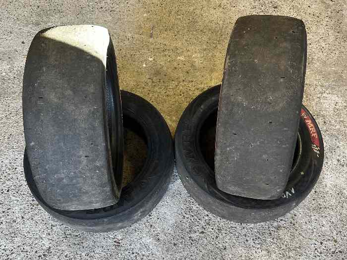 4 SLICKS MRF Super Soft 15 0