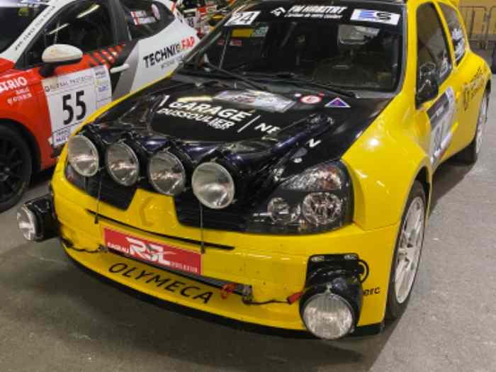 Clio Maxi F2000