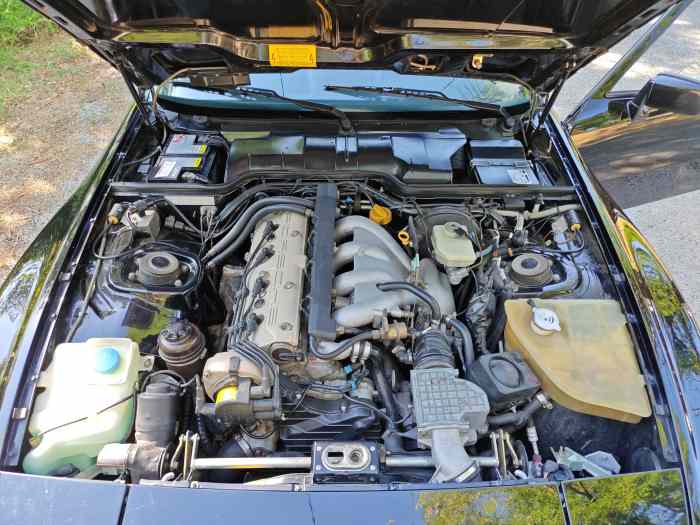 PORSCHE 944 S2 TARGA 5