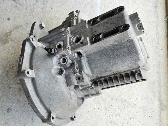 Vds carter boîte 208r2 evo M10 1
