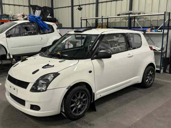 Suzuki Swift Sport 1600 4