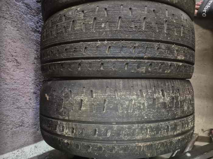 Pneus pirelli en 17 ra5 et rkw7