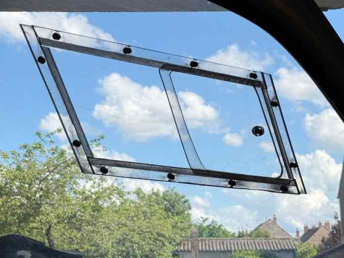 Vitres avant plexi / polycarbonate - RENAULT CLIO 2 4