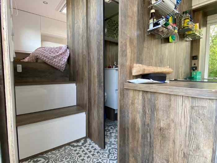 Porteur avec Hayon Motor home + Atelier 1