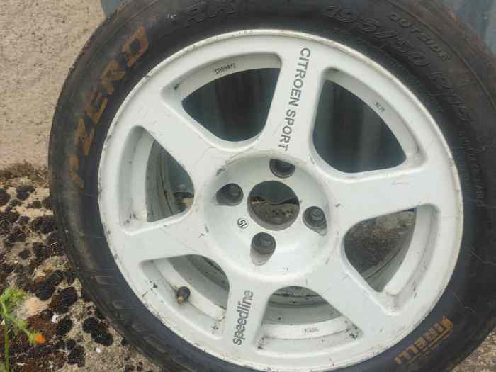 Vends pneus Pirelli 15