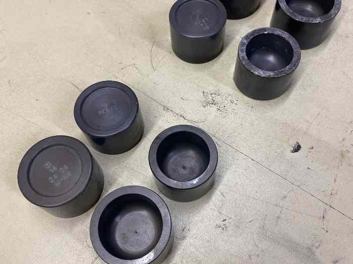 Piston et joint étriers saxo challenge...