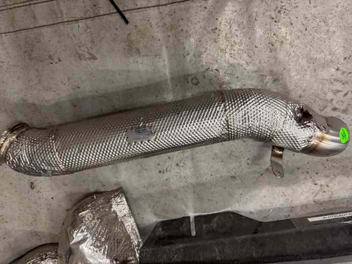Gros lot de Bord pieces Fiesta R5 MK1 4