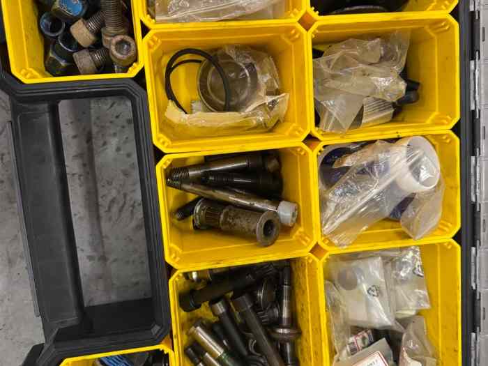 Gros lot de Bord pieces Fiesta R5 MK1 5