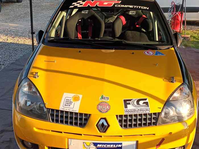 Clio rs ragnotti.