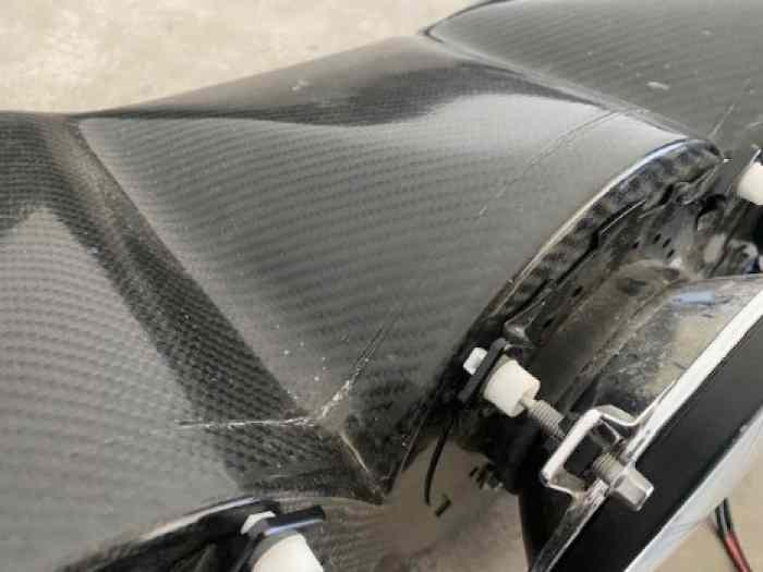 Rampe de phares carbone 106 saxo 2