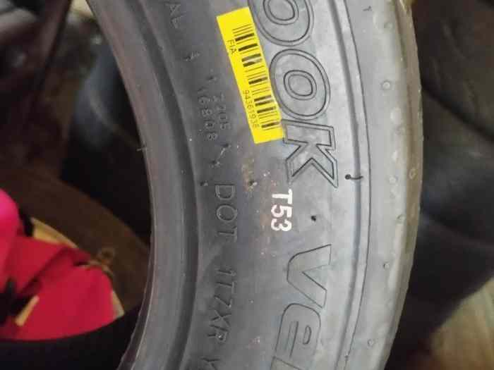 Pneu hankook 1