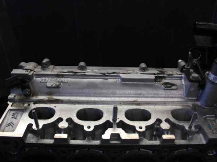 Culasse de Peugeot 208 3