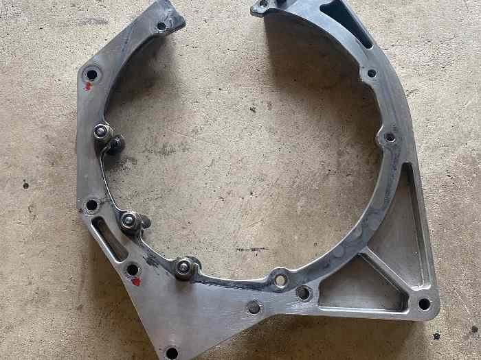 Entretoise alu pour moteur XU et boîte sadev 1