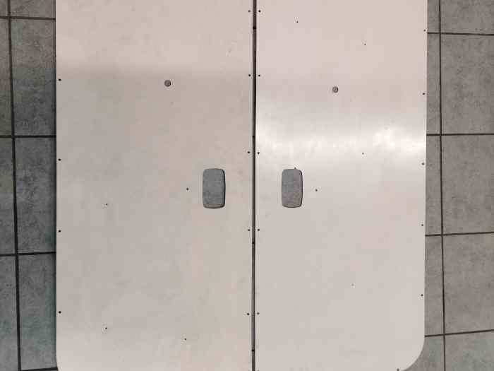 panneau de portes polyester golf 1
