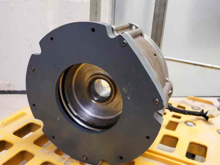 Moteur électrique brushless Remy HVH 250 HT 60kW (80cv) 440N.m 4