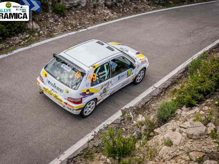 Citroen saxo f2000 2