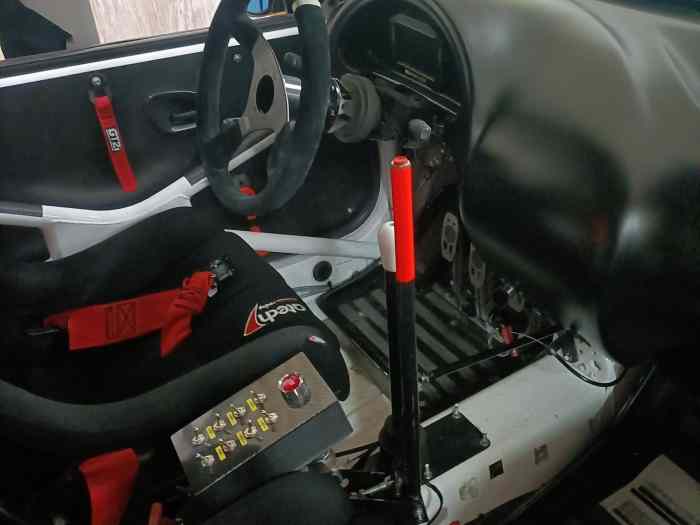 Citroen saxo f2000 4