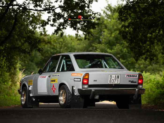 SEAT 124 Sport 3